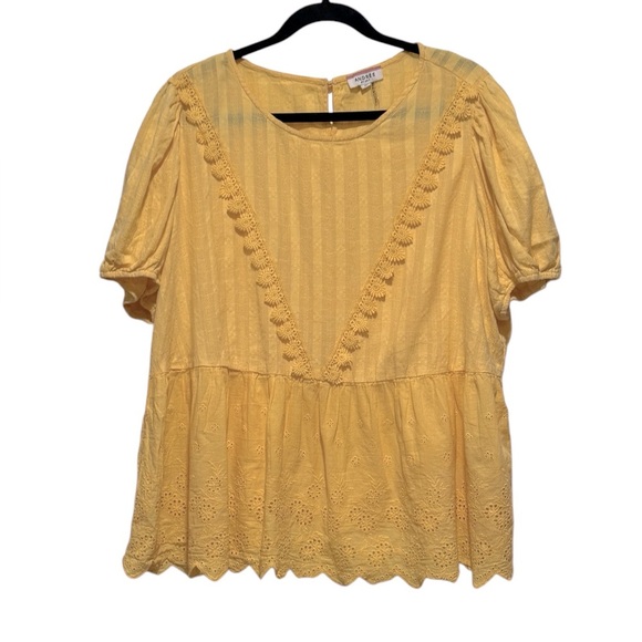 Andree by Unit Yellow Puff Sleeve Peplum Eyelet Crochet Accent Top Womens sz 2X - Picture 1 of 10